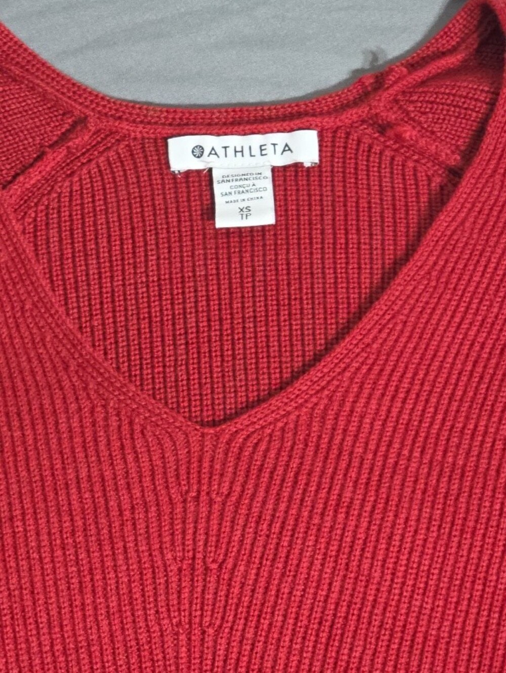Athleta Coral Red Ribbed V-Neck Sweater Top